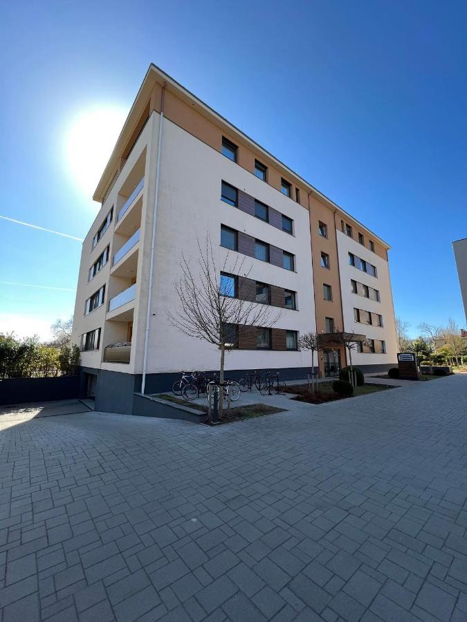 Big Forest Apartman Apartment Debrecen Luaran gambar